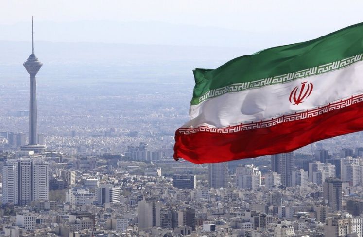 إيران: المقترح يدعو أمريكا إلى رفع العقوبات والإفراج عن الأموال المجمدة