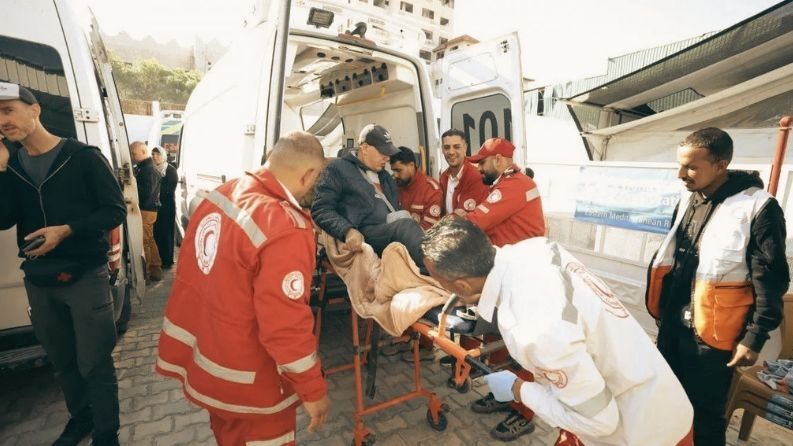 إجلاء طبي جديد عبر معبر رفح شمل 97 مواطناً