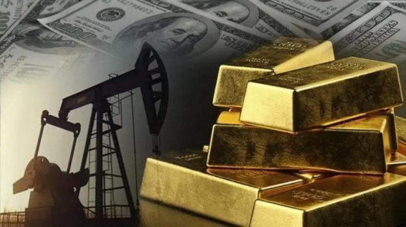 الذهب يهبط والنفط يواصل الارتفاع