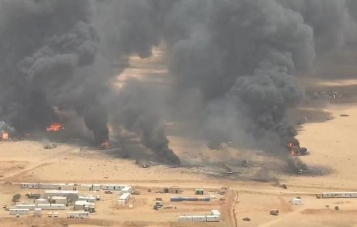 الحوثيون يعلنون استهداف أرامكو في ينبع وقاعدة خميس مشيط بصواريخ باليستية وطائرات مسيرة