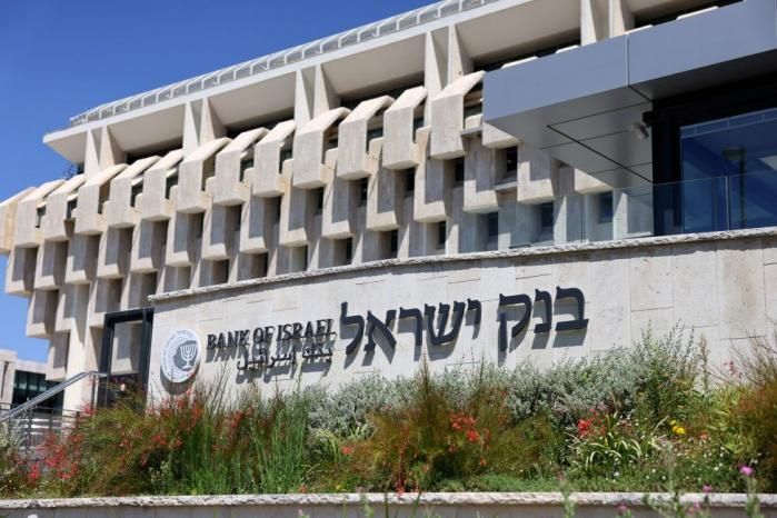 “إسرائيل” تؤجل قطع العلاقات المصرفية مع البنوك الفلسطينية حتى نهاية 2026