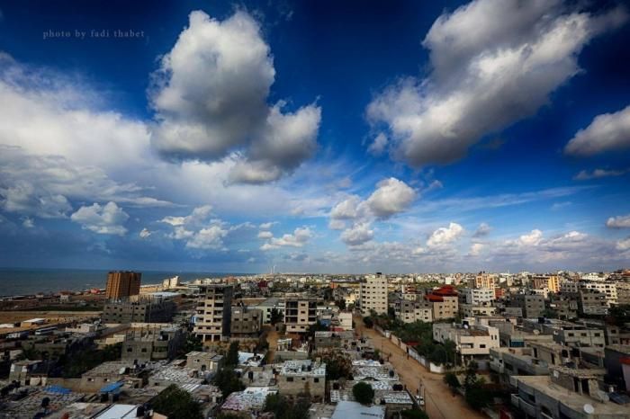 الطقس: انخفاض متواصل في الحرارة وأمطار خفيفة متفرقة