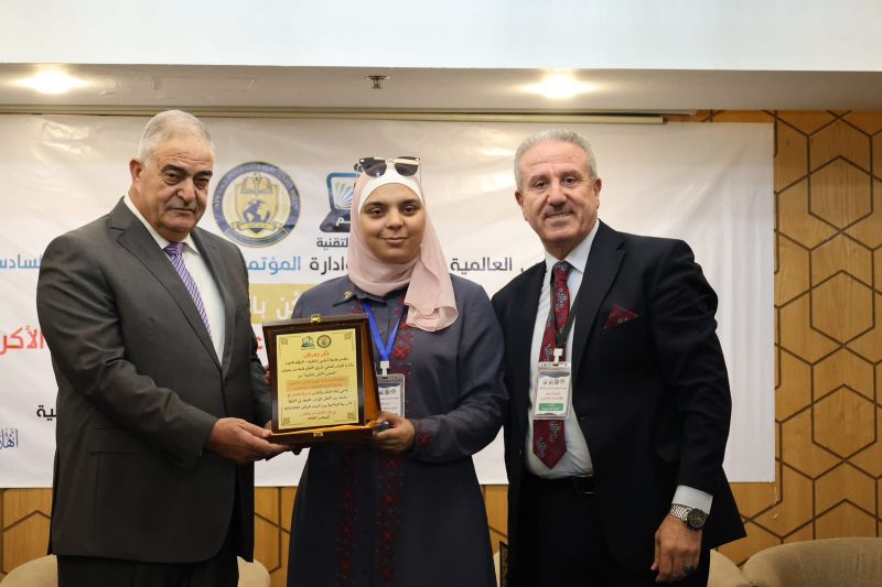 الكاتبه والباحثة النابلسية ا. مريم غسان المصري لغة متجددة لنجاحات متواصلة واصدار 4 كتب تُعنى بالتحدي برؤية أكاديمية وادبية وفنية وبصرية