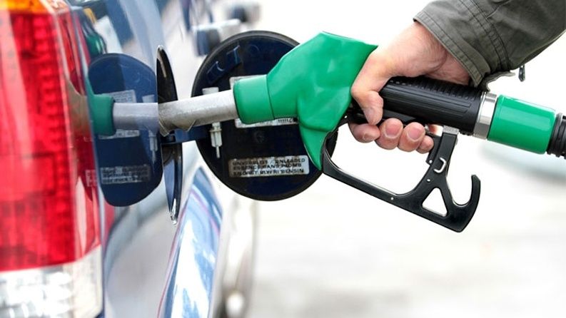 أسعار المحروقات والغاز المحدثة لشهر تشرين الأول