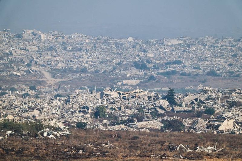 استشهاد 5 فلسطينيين في غارة إسرائيلية استهدفت مبنى سكنياً بمدينة غزة