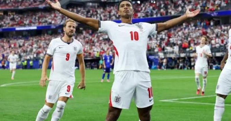 بيلينغهام يحرج الفيفا في اختيار جائزة الأفضل