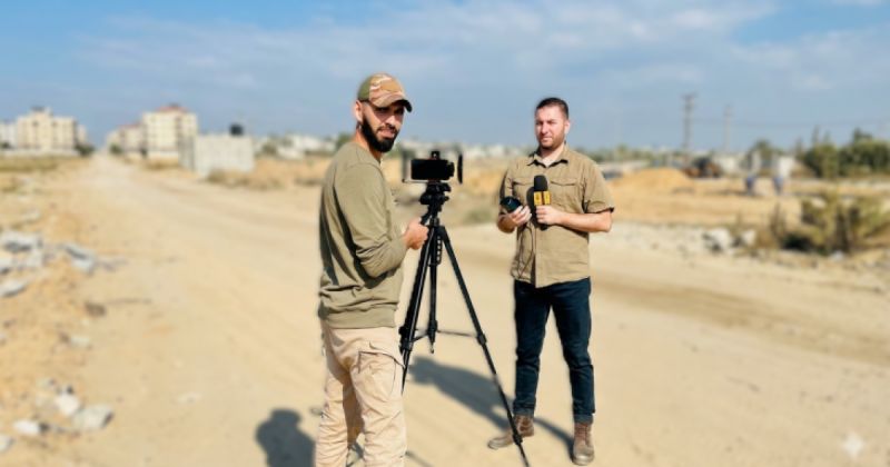 استشهاد مصوّر "الجزيرة مباشر" أحمد وشاح في قصف على مخيم البريج وسط غزة