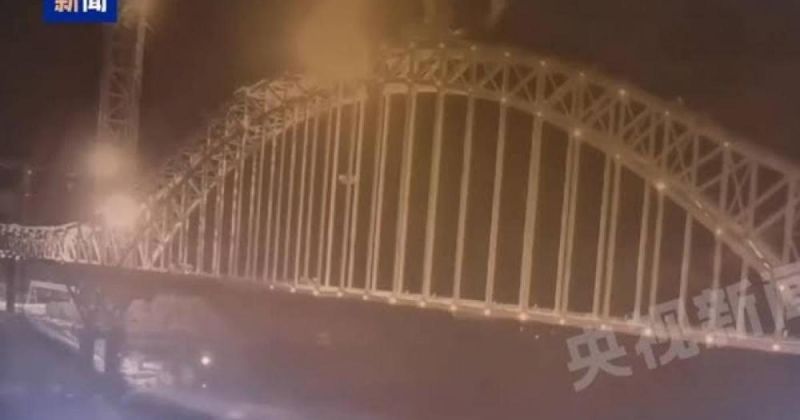 انهيار أرضي ضخم جنوب غرب الصين يودي بحياة 8 أشخاص وفقدان 34 آخرين