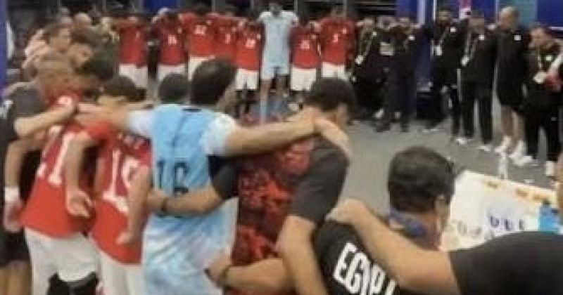 صحفي مصري يكشف كيف استعان حسام حسن بالفيديوهات القادمة من غزة لتحفيز لاعبي المنتخب في كأس العالم