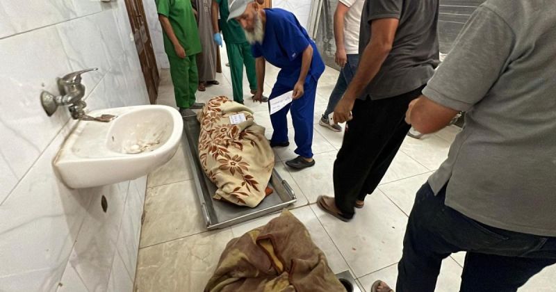 3 شهداء بانفجار مسيرة إسرائيلية في القرارة