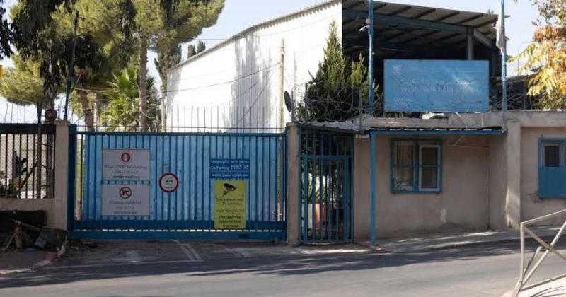 رئيس اللجان الشعبية للاجئين: اقتحام مقر الأونروا بالقدس جريمة وانتهاك لحصانة الأمم المتحدة