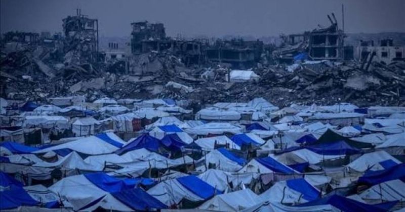 شتاء غزة يهدد النازحين ومبانيها المتضررة