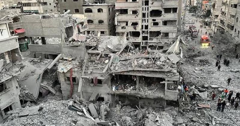 اتحاد بلديات: آلاف المباني المتضررة مهددة بالانهيار ونقص المعدات يعيق إنقاذ العالقين