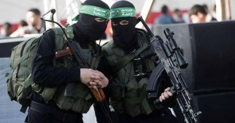 قضاة إسرائيليون يتحفظون على محاكمة معتقلي "النخبة" خشية العقوبات الخارجية