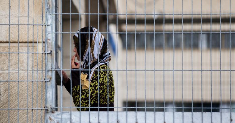 هيئة علماء فلسطين تحذر من تصعيد غير مسبوق بحق الأسيرات في سجون الاحتلال