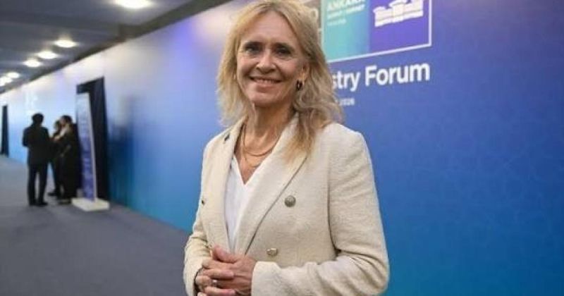 وزيرة آيسلندا ترد على نتنياهو: الشجاعة احترام القانون الدولي