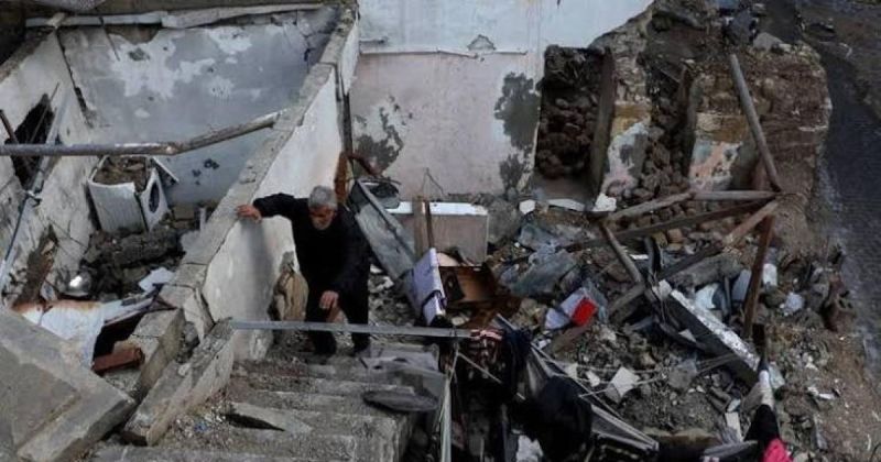 داخلية غزة: 21 شهيدًا في انهيار بناية السعادة ومئات المباني مهددة بالانهيار