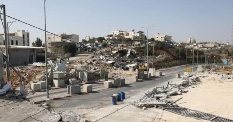 الاحتلال يواصل عدوانه على الخليل ويهجّر 5 آلاف فلسطيني