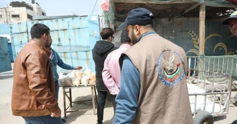 ضبط 4.5 طن من الدجاج المجمد لمخالفة التسعيرة في خانيونس