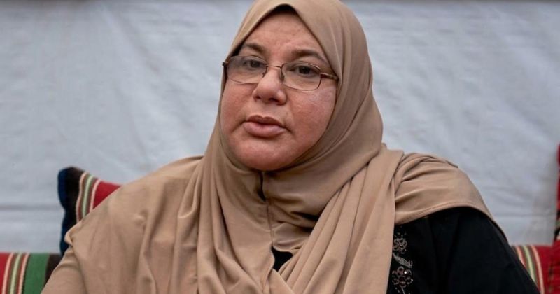 خمسة أحبة رحلوا من قلب أم طارق عياد.. وبقيت لترعى أيتامهم