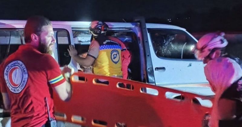 مقتل وإصابة 11 شخصاً في هجوم مسلح استهدف حافلة عمال بريف حمص