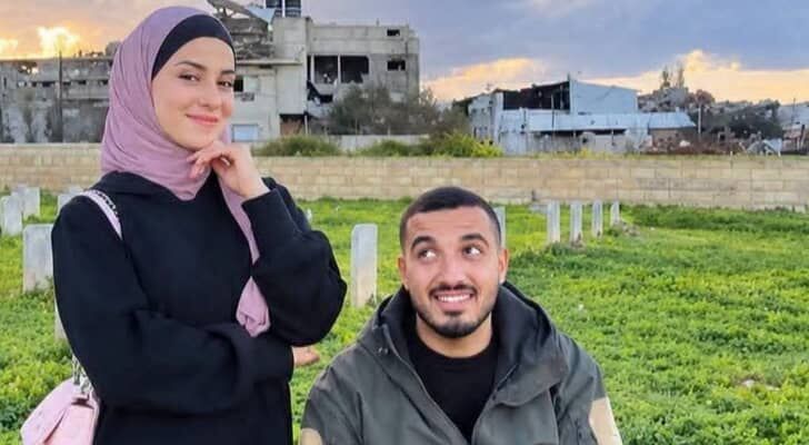 إبادة عائلة فلسطينية بالكامل في غزة: استشهاد الشاب محمد عنان يلحق بزوجته وجنينه