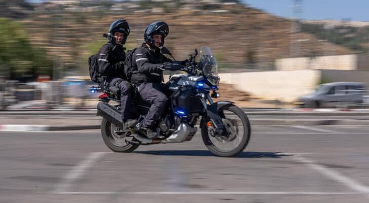 مقتل مستوطن وإصابات في عملية إطلاق نار شمال غرب رام الله