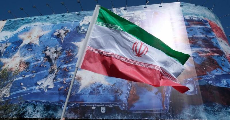 واشنطن تستعد لإعلان "أشد عقوبات" في تاريخها ضد طهران وتحركات باكستانية للوساطة
