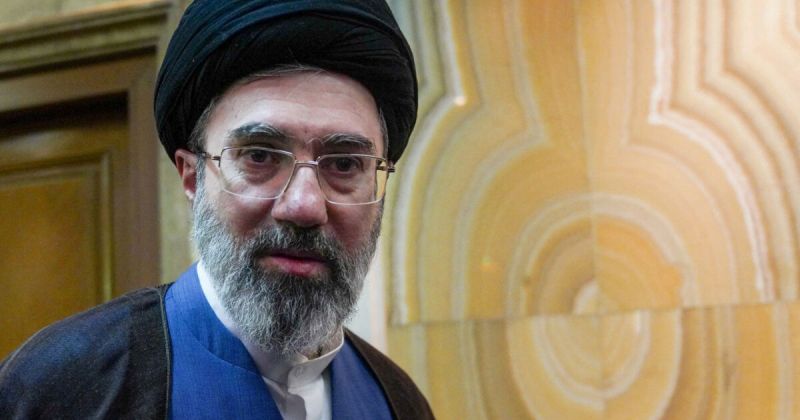 غموض يلف ظهور خامنئي العلني وسط تقارير عن إصابته في غارة جوية