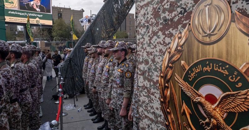 طهران تتوعد واشنطن وتل أبيب برد 'غير مقيد' وتؤكد استعدادها لكافة السيناريوهات