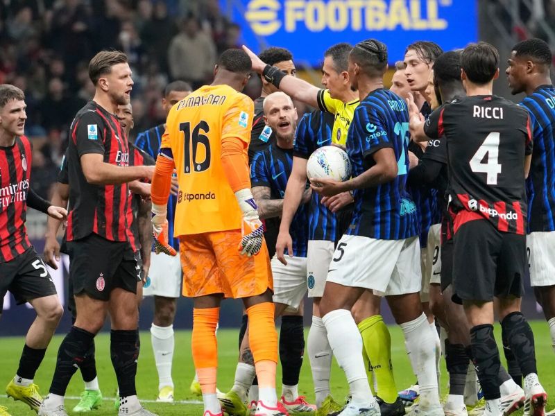 ديربي الغضب يتصدر الجولة العاشرة من الدوري الإيطالي بين طموح إنتر وجراح ميلان