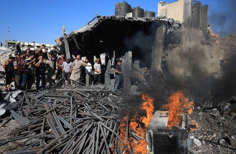 تصعيد ميداني في غزة: مقتل 3 فلسطينيين وتهديدات إسرائيلية بنزع سلاح القطاع