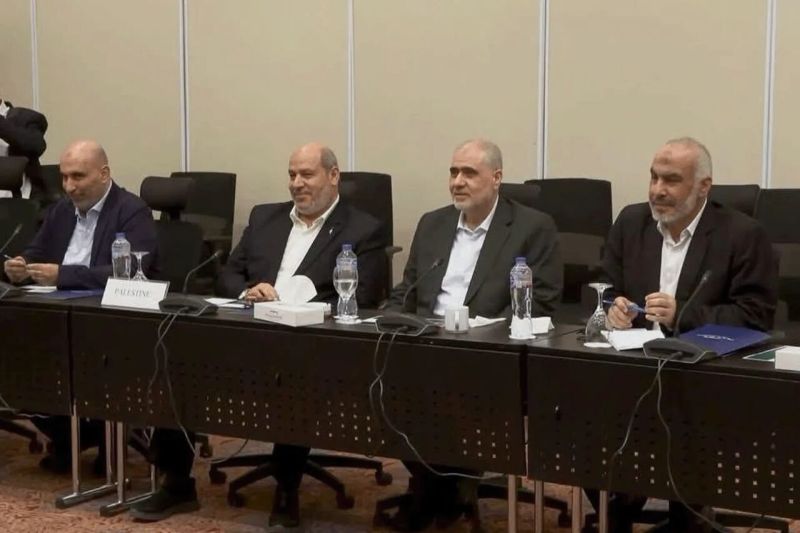 حماس تكشف تفاصيل خريطة الطريق: السلاح مقابل الانسحاب الكامل والالتزام رزمة واحدة