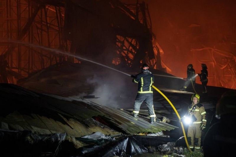 روسيا: مقتل 14 شخصاً في حريق ضخم بمصنع للألعاب النارية