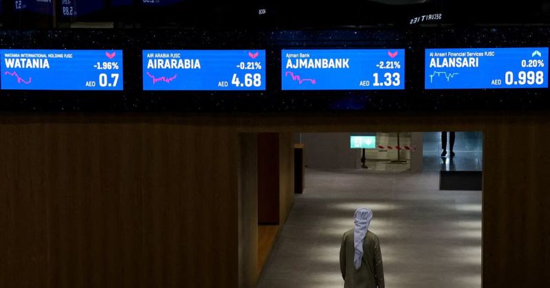 تراجع جماعي لبورصات الخليج عقب استهداف منشآت طاقة سعودية