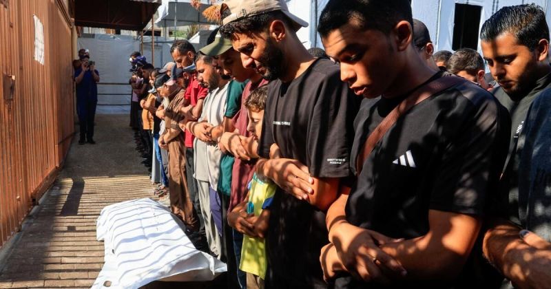 شهداء وجرحى في غارات متفرقة على غزة والاحتلال يستهدف طواقم الإنقاذ