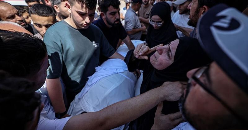 شهداء برصاص الاحتلال في غزة وتفنيد رسمي لرواية انهيار "عمارة السعادة"