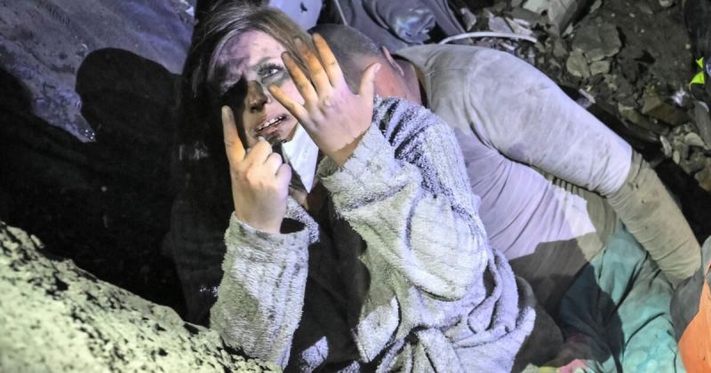 تصعيد عسكري دامٍ في زابوريجيا وأزمة طاقة خانقة تشل العاصمة كييف