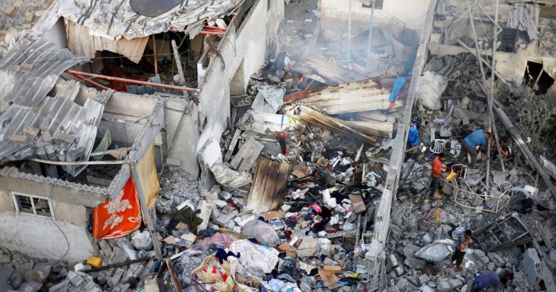 شهيد في خان يونس وتصعيد لعمليات النسف والقصف في مختلف محاور قطاع غزة