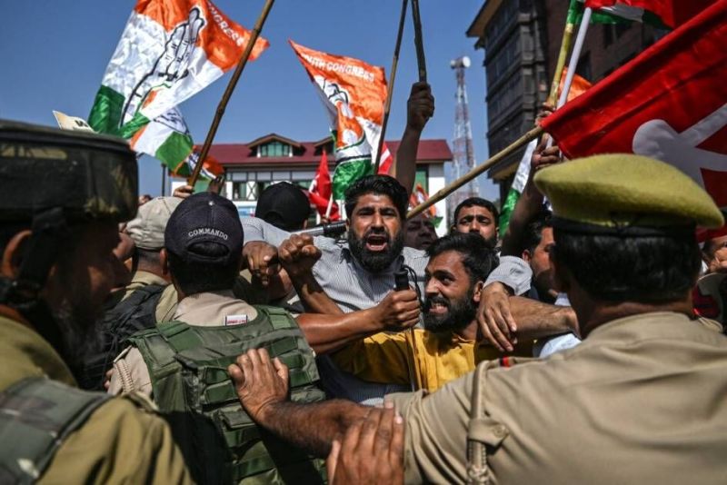الهند: اعتقالات واسعة تطال قادة المعارضة وآلاف المحتجين في نيودلهي