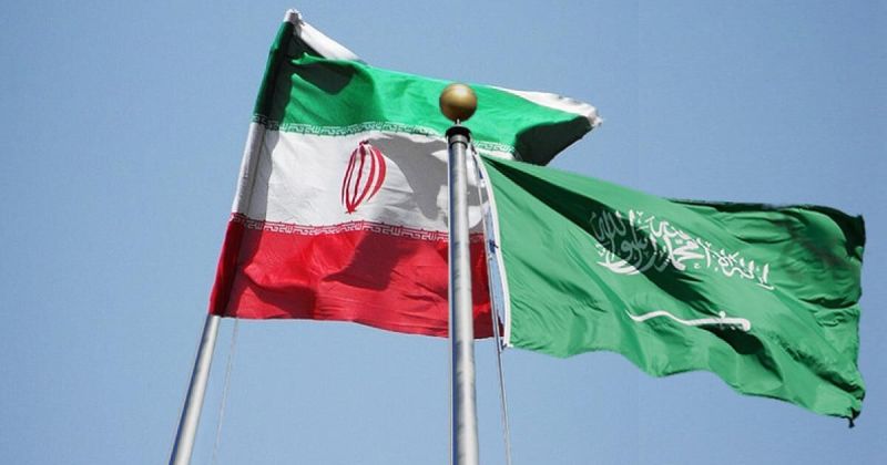 تحرك دبلوماسي سعودي إيراني وسط تصعيد عسكري وهجمات تطال مطارات المملكة