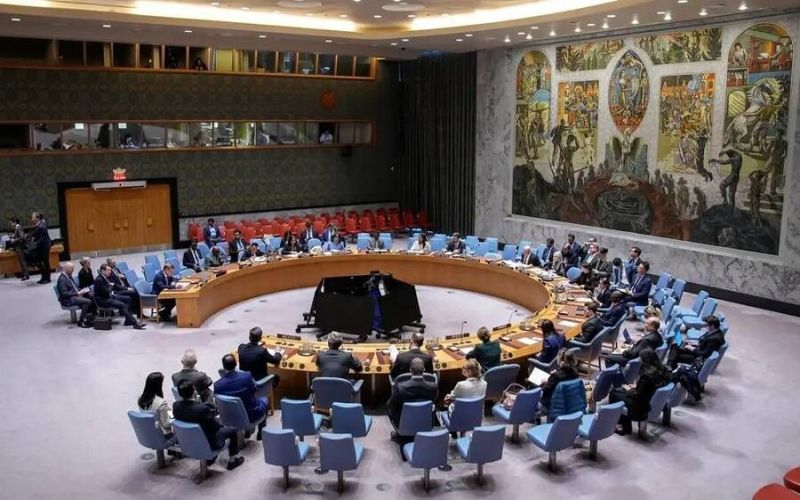 فيتو متبادل بين واشنطن وموسكو ينهي ولاية بعثة الأمم المتحدة في الصحراء الغربية