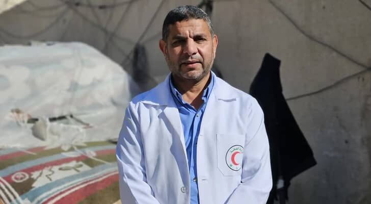 بحضور بن غفير.. تفاصيل اعتداء وحشي على الطبيب مروان الهمص في معتقل 'جانوت'