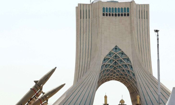 تصعيد إقليمي بمسيرات إيرانية يستهدف السعودية والأردن والعراق عقب تعليق القصف الأمريكي
