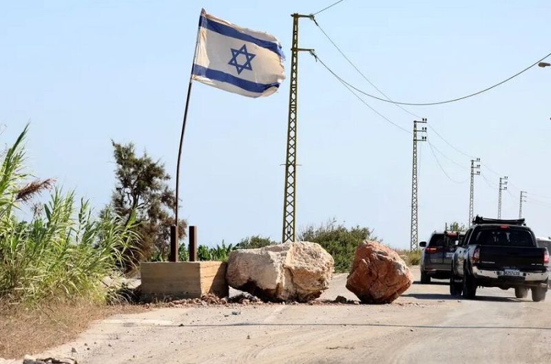 بدء تنفيذ 'المناطق التجريبية' جنوب لبنان: الجيش اللبناني يتأهب للانتشار وإسرائيل تعدل مواقعها