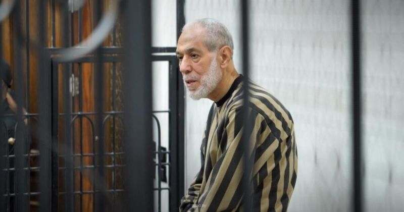 القضاء السوري يقضي بالسجن المؤبد على المفتي السابق أحمد حسون