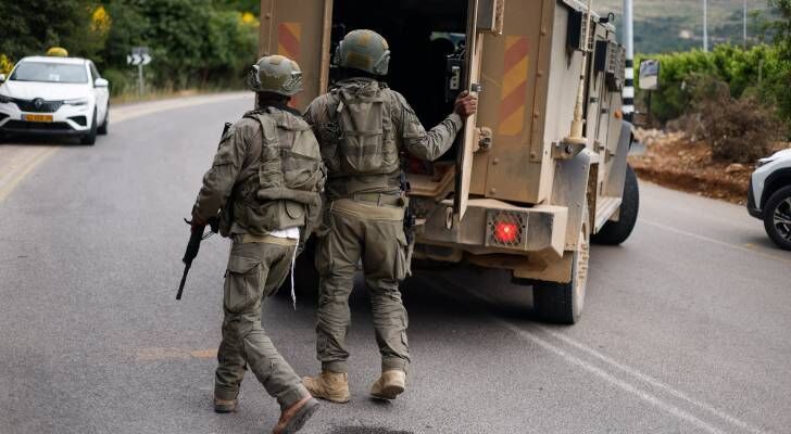 إصابة مستوطن والاستيلاء على سلاحه في مواجهات بمسافر يطا جنوب الخليل