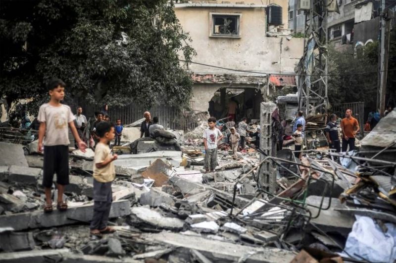 استشهاد 5 فلسطينيين في غارات لجيش الاحتلال استهدفت خيام النازحين بغزة