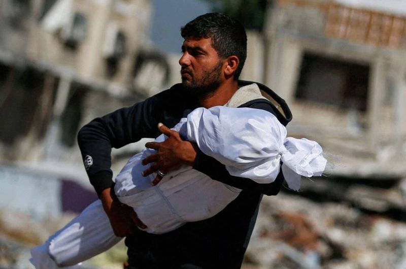 لجنة أممية تتهم جيش الاحتلال بارتكاب جرائم إبادة في الضفة الغربية وقطاع غزة