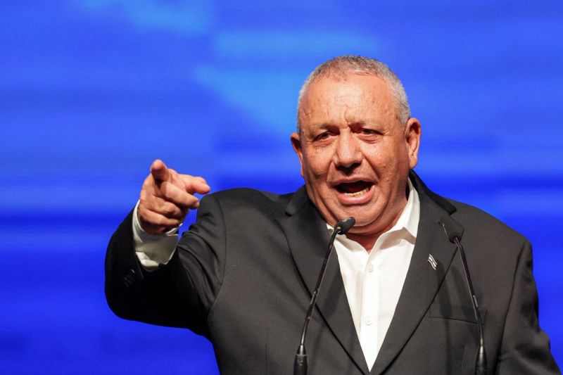 آيزنكوت يسعى لتشكيل حكومة موسعة والليكود يستبعد التوافق مع نتنياهو